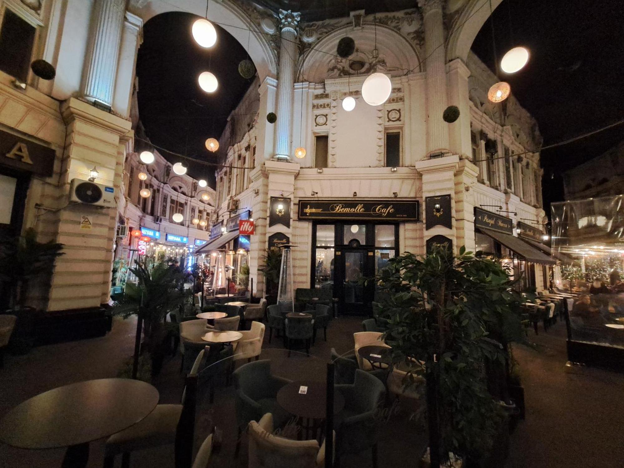 Appartamento Amytis Flat Old City Bucarest Esterno foto